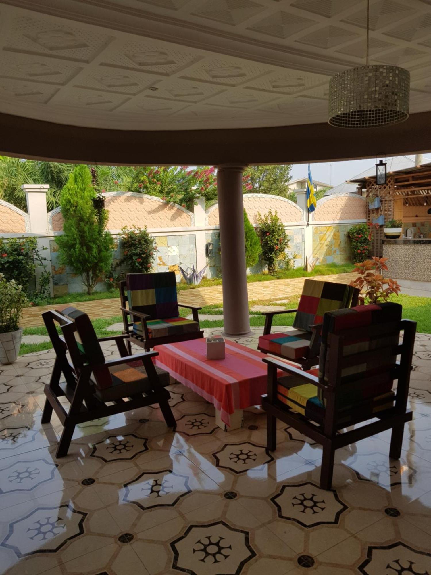 Nana Adu Guest House Koforidua Luaran gambar