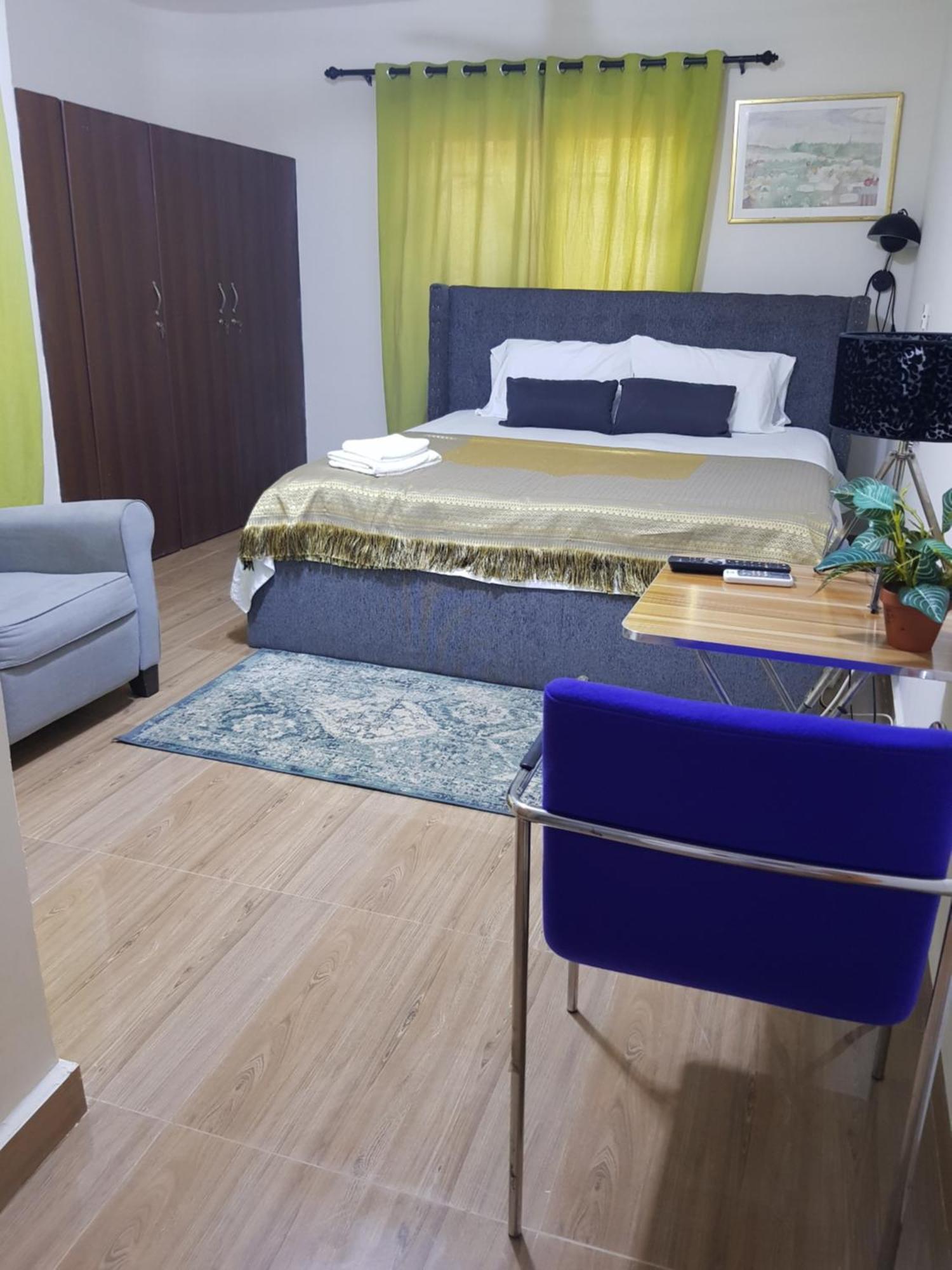 Nana Adu Guest House Koforidua Luaran gambar