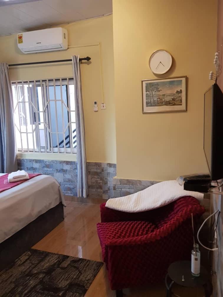 Nana Adu Guest House Koforidua Luaran gambar